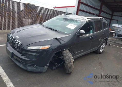 2016 Jeep Cherokee Latitude из США, поврежденный, VIN 1C4PJMCS0GW334438